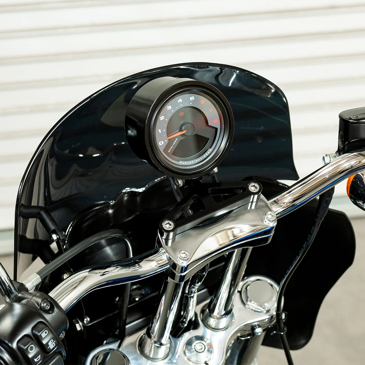 Softail Gauge Mount - Image 15