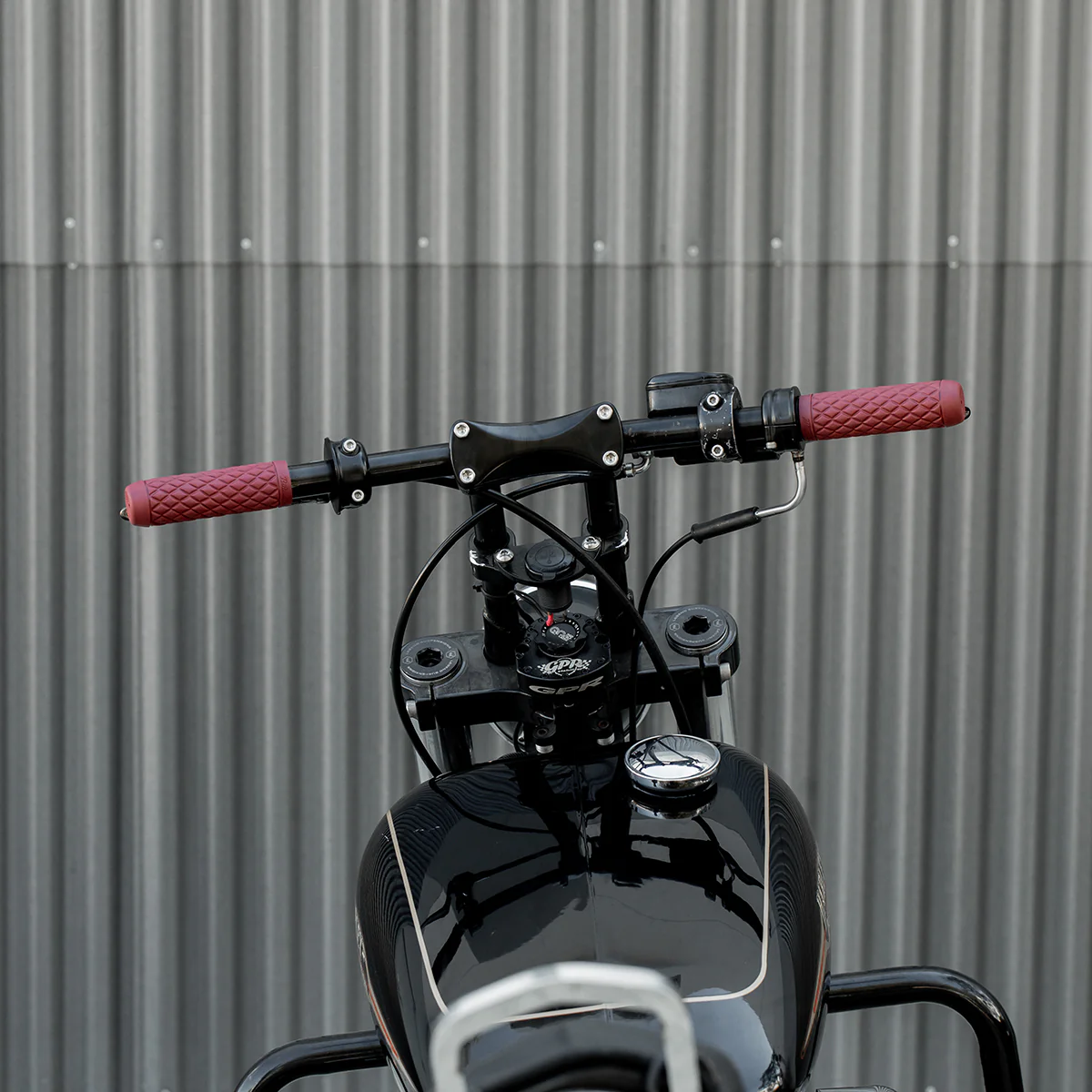 Torker TPV Grips - Oxblood - Image 4