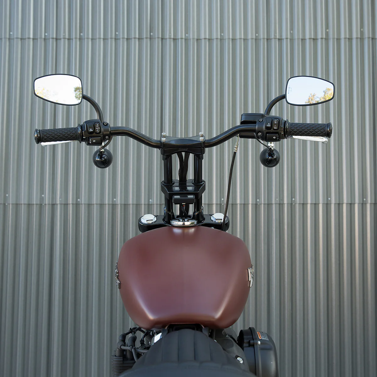 Tracker Mid - Black Electroplate - Image 6